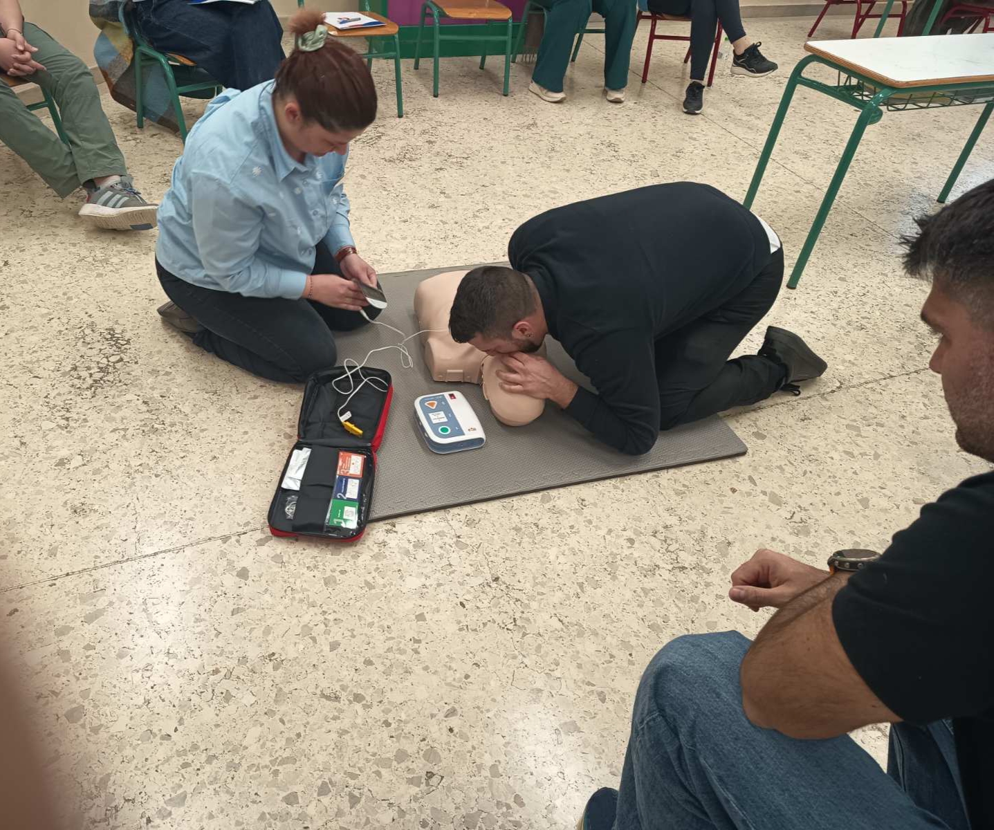 Πρακτική εκπαίδευση CPR & AED